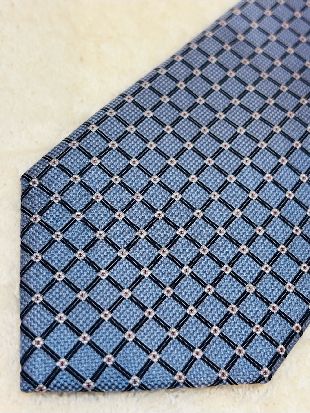 Brand New Corporate Tie By JOS A. BANK (Executive Series)